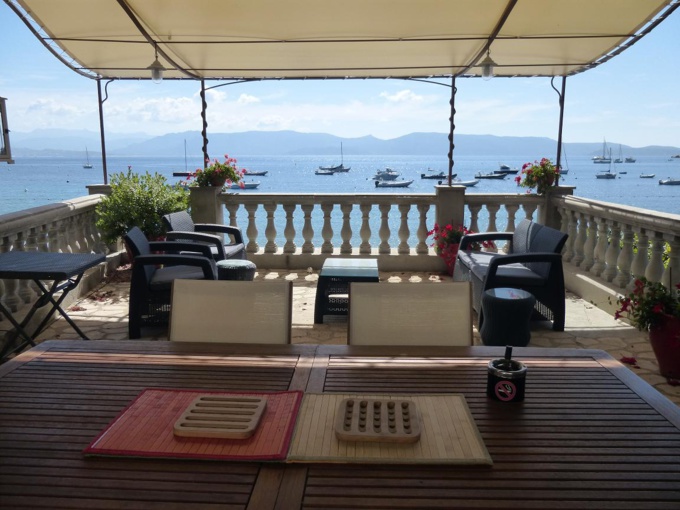 Chez Louis jean Pierre et Annie Chez Louis jean Pierre et Annie