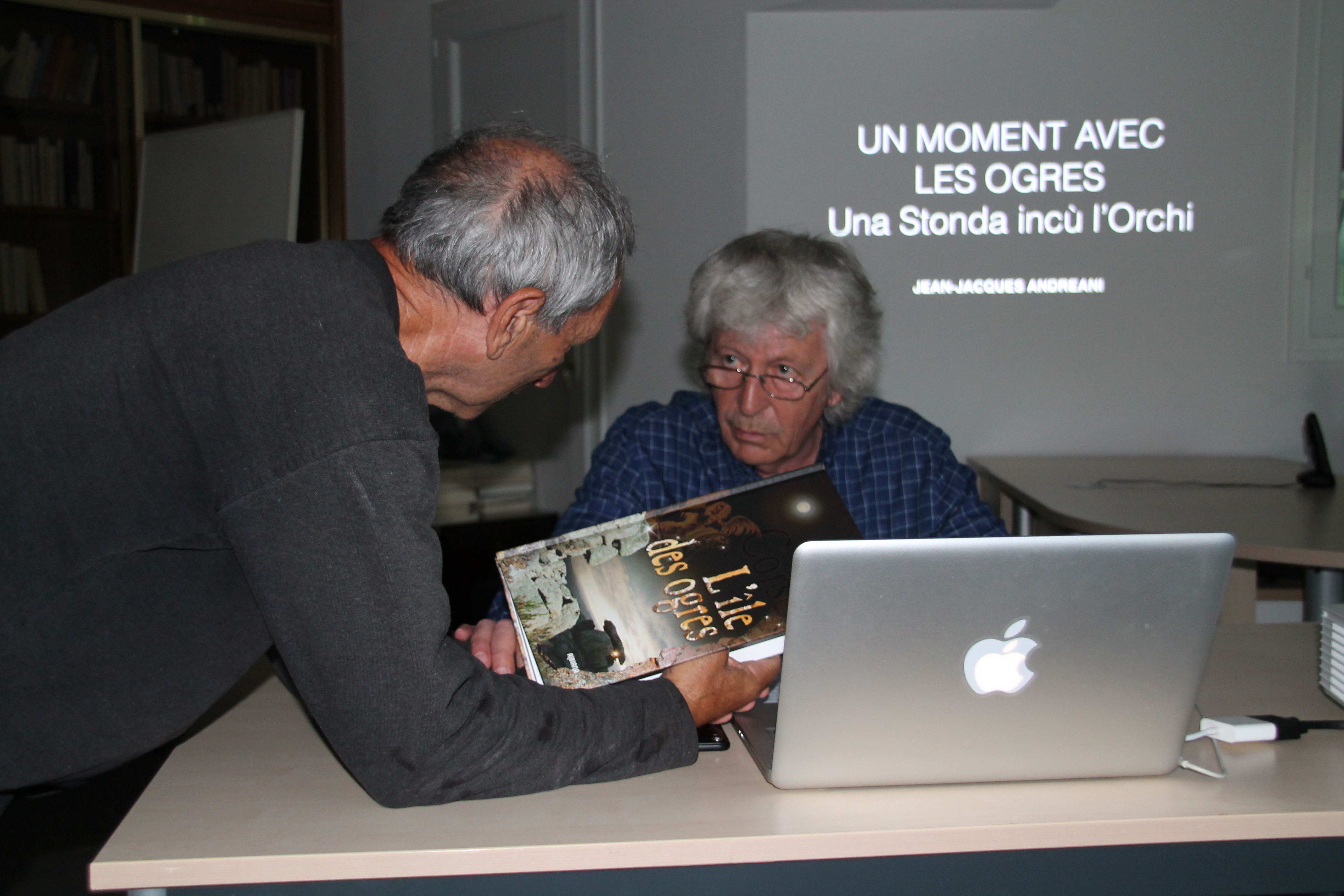Conférence "l'île des ogres" Conférence "l'île des ogres"
